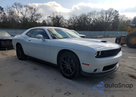 2022 Dodge Challenger Gt z USA, uszkodzony, nr VIN 2C3CDZKG7NH160898